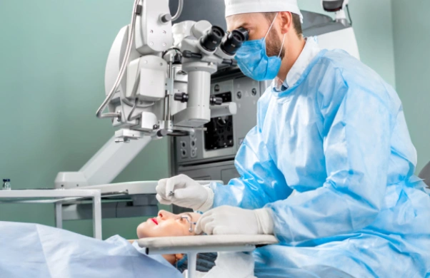Corneal Specialist